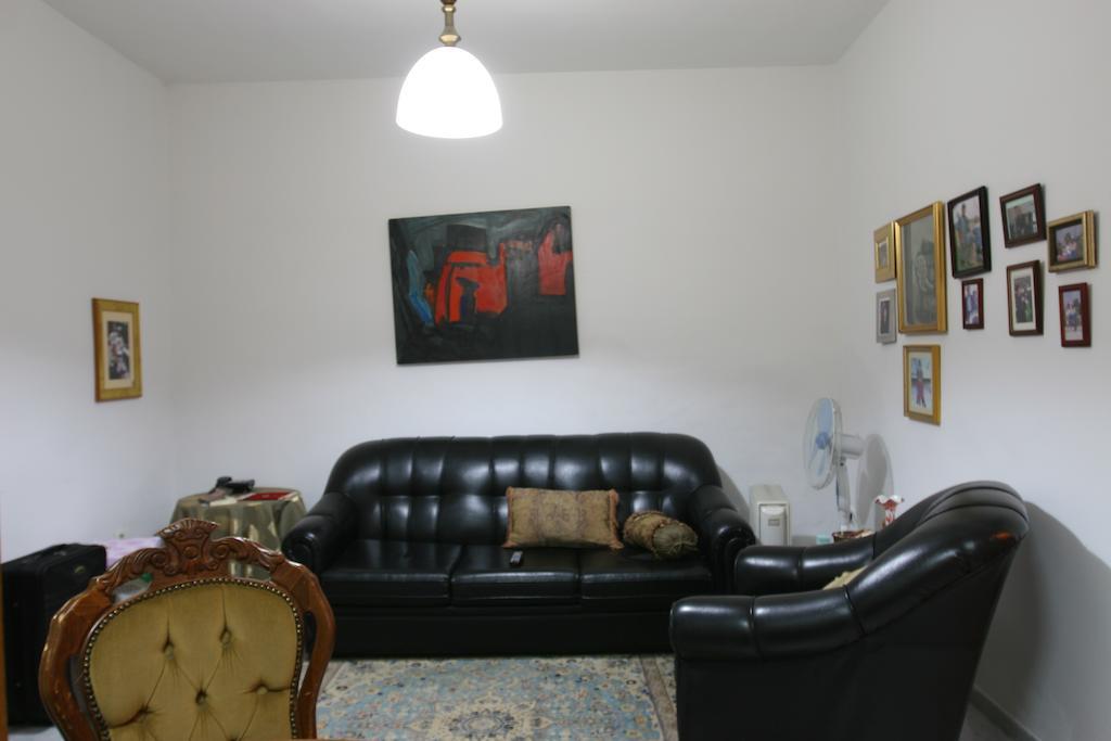 Guesthouse Pension Andrea Tirana Zewnętrze zdjęcie